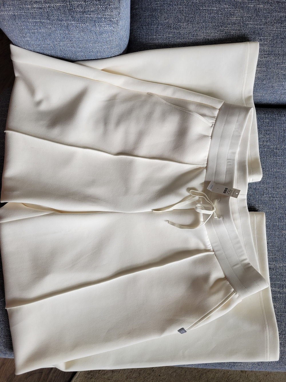 Talbots Cream Drawstring Athletic Shorts